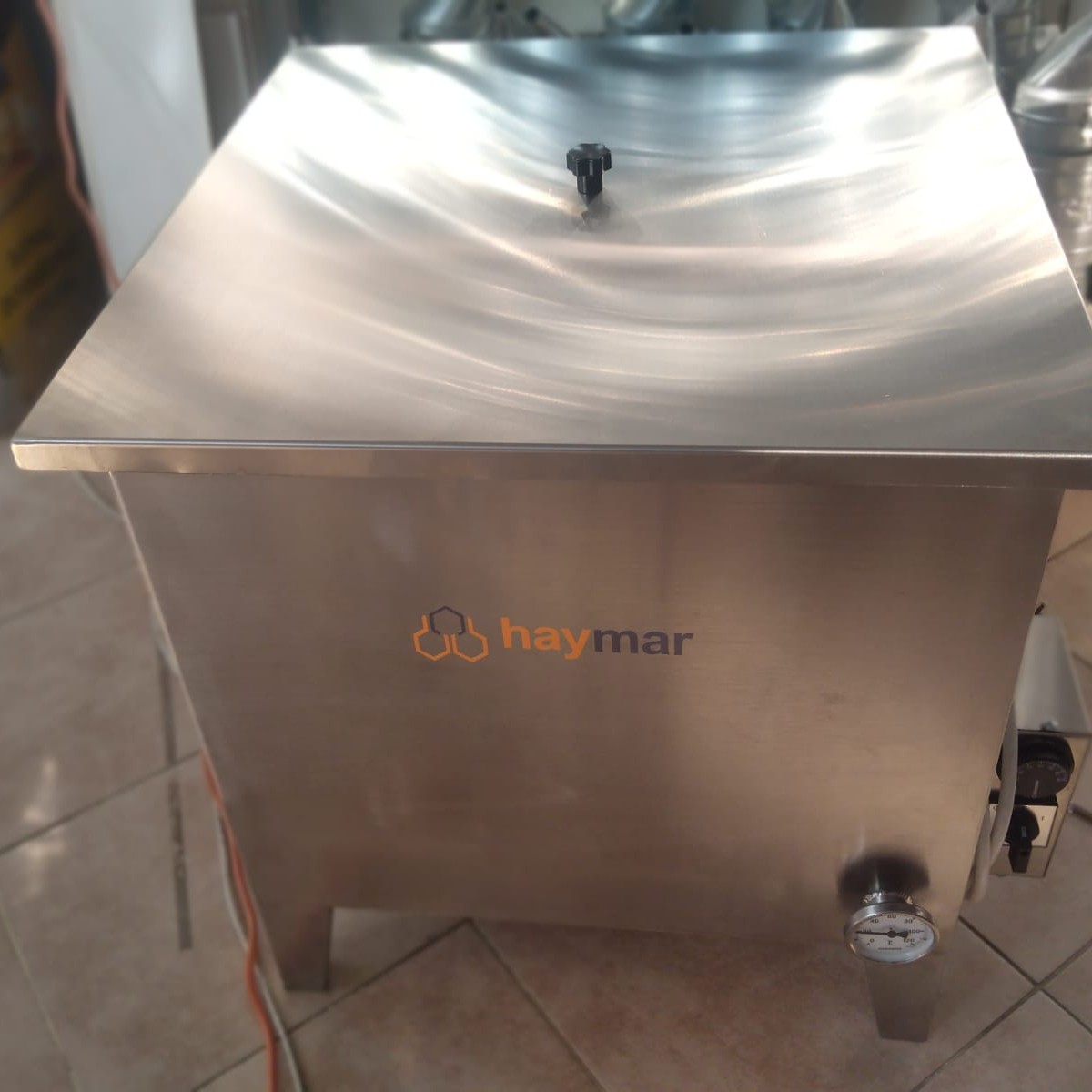 Teneke Halde Bal Eritme Kazanı(4 tenekelik)